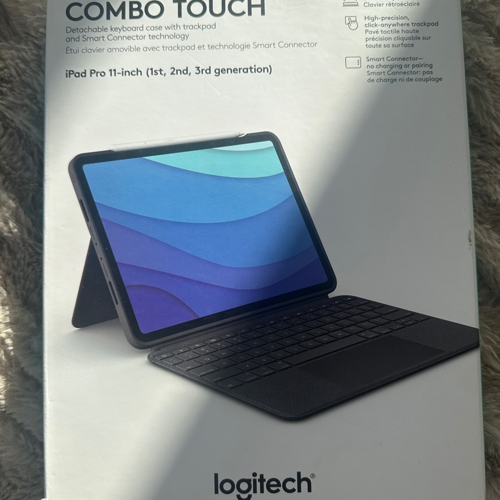 Logitech Black Tablet Keyboard Combo Touch IPad Pro 11-Inch
